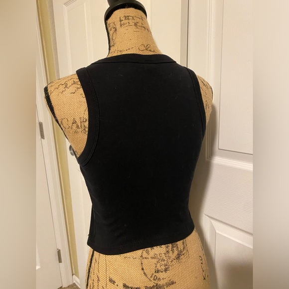 Cowboy skull crop top tank top in black - Picture 3 of 7